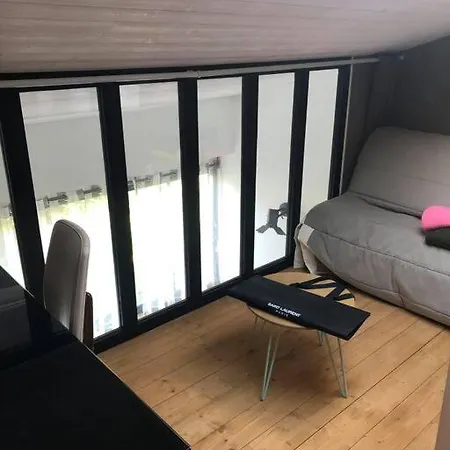 Vakantiehuis Centre Au Calme Jardin Et Parking Public