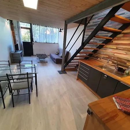 Centre Au Calme Jardin Et Parking Public Feriehus